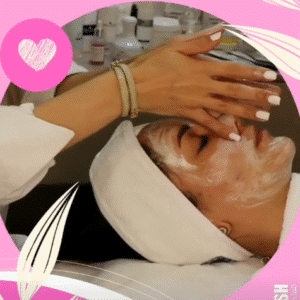 نمونه پاکسازی پوست (کلینیک تخصصی آفرینش)