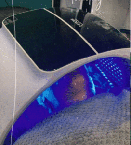 نمونه پاکسازی پوست کلینیک زیبایی دلوین