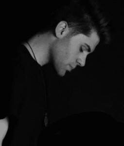 نمونه عمل بینی دکتر محمد اکبریان